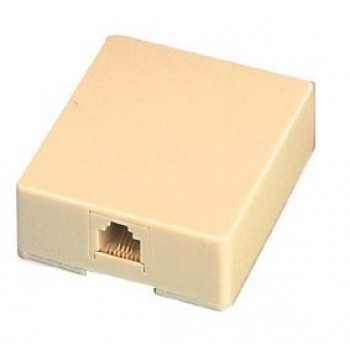 PRESA DA PARETE ESTERNA CON PLUG 8/8 RJ45