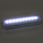 LAMPADA EMERGENZA DA PARETE 3W 10 LED 200LM